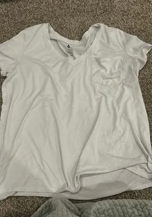White plain shirt Size L thumbnail 1
