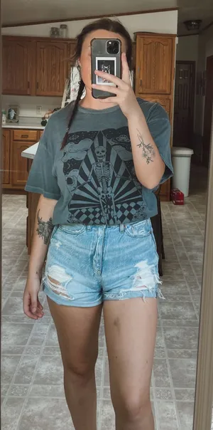 American Eagle Outfitters Oversized Tee thumbnail 1
