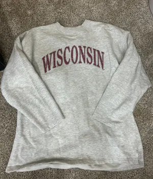 Wisconsin Badgers Sweatshirt Gray Size L thumbnail 1