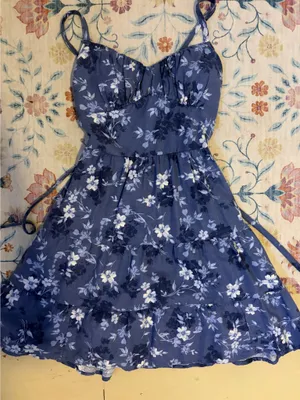 Hollister Dress Floral thumbnail 1