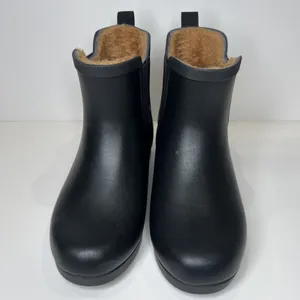 Chooka Black Waterproof Chelsea Rain Boots Faux Fur Lined Women's Size 6 thumbnail 4