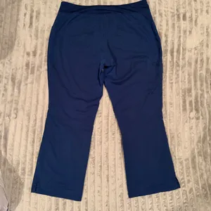 Beyond Scrubs Navy Blue Cargo Scrub Pants Womens PXL Straight Leg Pink Trim‎ thumbnail 6
