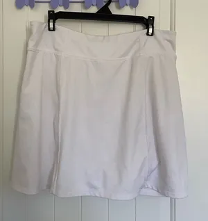 NWOT Adrienne Vittadini women’s white tennis golf athletic stretch‎ skort large thumbnail 1
