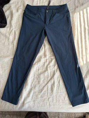 Lululemon Commission Pants 34" L Men’s thumbnail 1