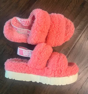 UGG Pink Fuzz Platform Slide with Elastic Logo Backstrap 8 GUC thumbnail 1