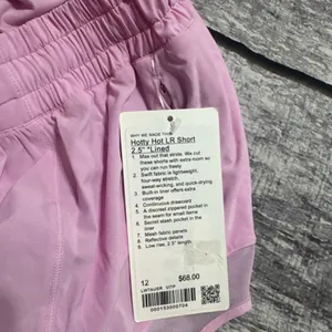 NWT Lululemon Hotty Hot Shorts thumbnail 4