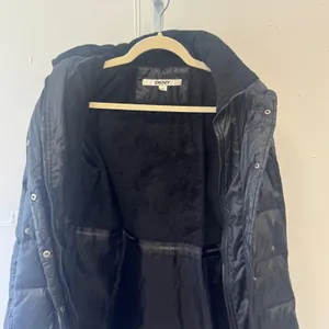 DKNY Women's Black Hooded Long Puffer Coat Down Fill Fleece Lined Jacket Small thumbnail 5