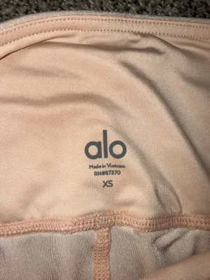 Alo Yoga High-Waist Posh Legging in Nectar, Size XS thumbnail 4