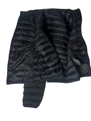 UNIQLO Ultra Light Down Black Puffer Jacket Zipper Front Womens Size XL thumbnail 5