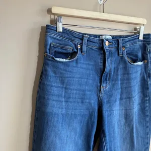 Universal Thread High Rise Slim Straight Jeans 10/30R Blue Womens Cotton Stretch thumbnail 2