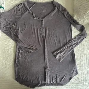 American Eagle soft and sexy tee thumbnail 1