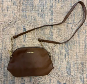 Steve Madden Tan Crossbody Bag with Gold Accents thumbnail 1