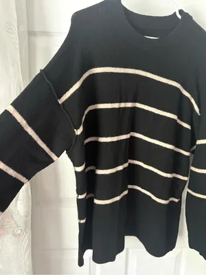 Aerie Womens Black cream Striped Crewneck Oversized Knit Sweater pullover sz M thumbnail 3