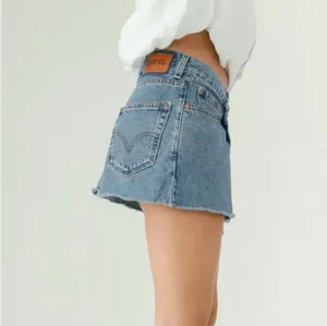 PARKE Crossover Denim Mini Skirt sz Large thumbnail 2
