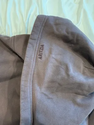 Aritzia Perfect Fit Hoodie thumbnail 2