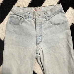 Vintage 80s 90s Guess • denim high waist light wash tapered leg mom jeans sz 24 thumbnail 4