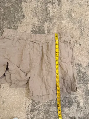 Zara Casual Elastic Waist Beige Shorts thumbnail 3