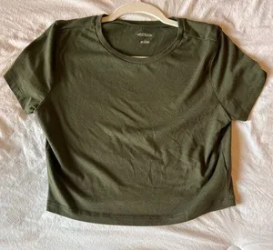 Green t Size L thumbnail 1