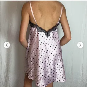 - Victoria’s Secret lingerie womens dress slip on discontinued vintage rare HTf thumbnail 2