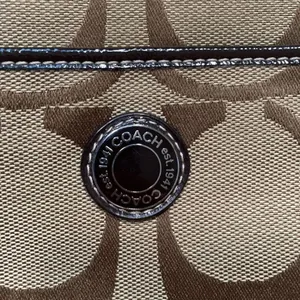 Coach Signature Monogram Canvas Crossbody Bag Brown Khaki Y2K Flat Messenger thumbnail 14