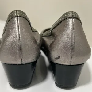 Cole Haan Silver Wedge Pumps Size 7 thumbnail 6