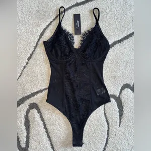 Lulus Draw You In Black Sleeveless Lace Bustier Bodysuit - Size XS thumbnail 4