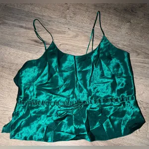 Frederick’s of Hollywood Dark Silky Green tank top M thumbnail 1