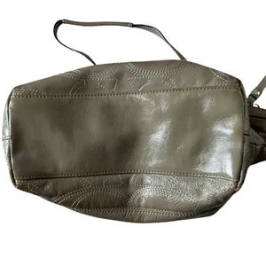 Vintage Coach stitch outline C signature olive grey patent leather tote thumbnail 4