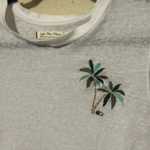 Free People We The Free Beachy Keen Embroidered Tee‎ Size XS thumbnail 6