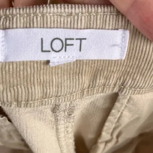 LOFT Women's Palmer Wide Leg Tan Corduroy Pants Size 30" Waist thumbnail 8