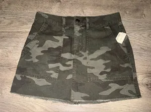 Aeropostale AERO High Rise camo skirt NWT 2 thumbnail 1