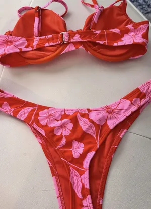 Wild Fable Pink/Orange Tropical Floral Bikini Set thumbnail 3
