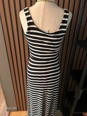 Old Navy Womens Sleeveless Black White Striped Tank Maxi Dress Casual to the an thumbnail 5