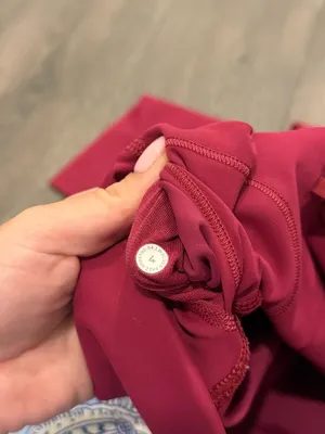Lululemon Wunder Train High Rise Tight Leggings size 4 pomegranate thumbnail 3