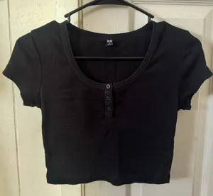 Black crop top thumbnail 2