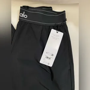 Alo Yoga NWT Suit Up Trouser Regular Lightweight Straight Leg Black Size S thumbnail 11