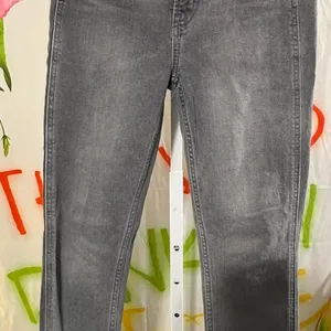 J5. Gap grey high-waisted jeans Size 25" thumbnail 1