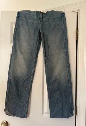 ZARA Jeans High-Rise Wide-Leg thumbnail 1