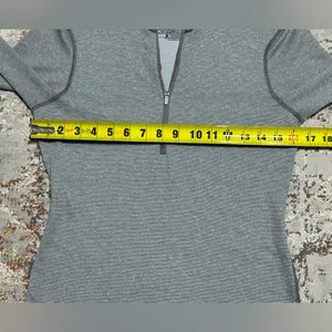 PATAGONIA Capilene base layer shirt size XS 1/4 zip gray thumbnail 5