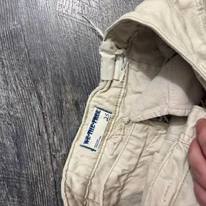 2000s Free People cream cargo short Size 25‎ thumbnail 2