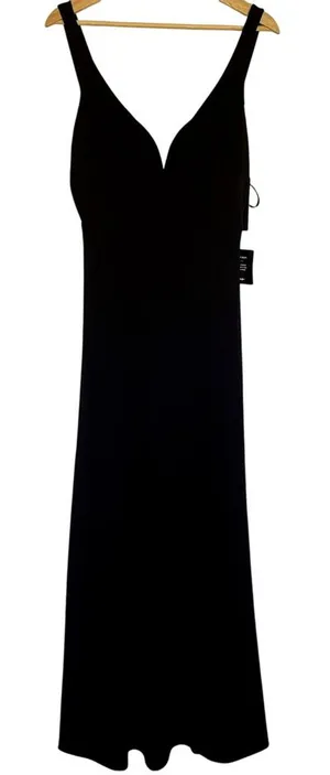 NWT Lulus black full length dress open back deep princess neckline size M thumbnail 1