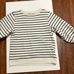 Amazon Essentials Cream and Black Striped Long-Sleeve Sweatshirt thumbnail 1