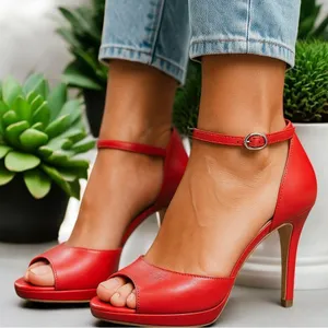 Wassio salmon colored Women's Heels Red Size 8 thumbnail 1