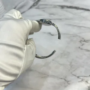 Vintage Y2K Heart Bangle Bracelet Watch Silver thumbnail 6