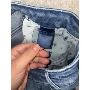 Pilcro The Icon Flare Jeans 29 Medium Blue Denim High Rise Anthropologie Distres thumbnail 4