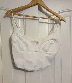 Babaton Cami Top Small White Zip Back Boning Adjustable Straps Cropped Aritzia thumbnail 1