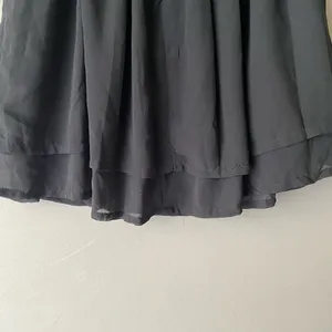 H&M Size 4 Black Mini Skirt Layered Chiffon Flowy Skater‎ A-Line Casual Classic thumbnail 3