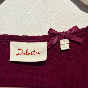 Deletta for Anthropologie‎ magenta textured 3/4 sleeve sweater size s thumbnail 4