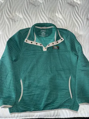 LL bean pullover  thumbnail 2