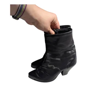 Vtg 1980s Black Leather Scalloped Detail Pointed Toe Block Heel Western Boots 7 thumbnail 7